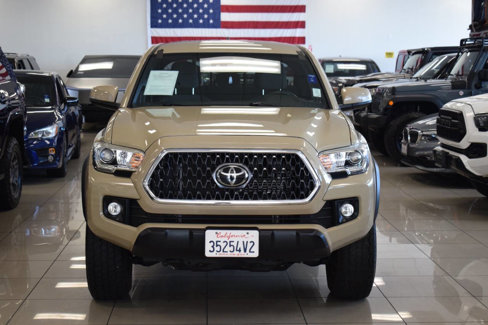 Used 2019 Toyota Tacoma TRD Off-Road w/ Technology Package image 4