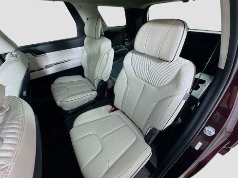 Used 2024 Hyundai Palisade Calligraphy image 26