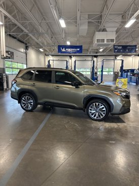 New 2025 Subaru Forester Touring image 5