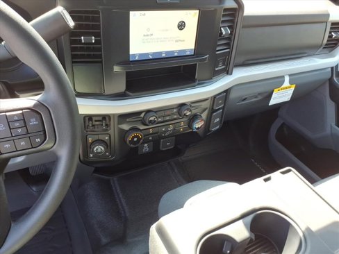 New 2025 Ford F350 XLT w/ Tremor Off-Road Package image 17