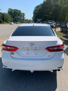 Used 2020 Toyota Camry SE image 5