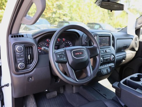 Certified 2024 GMC Sierra 1500 Pro w/ Convenience Package image 3