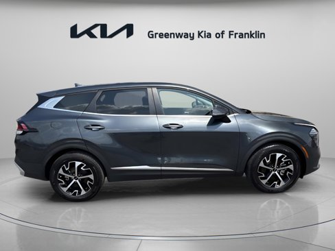 Used 2025 Kia Sportage EX image 8