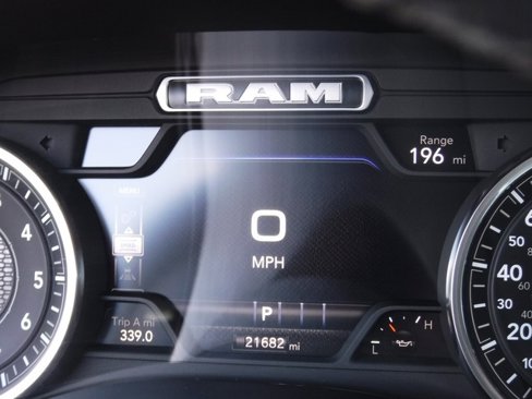 Certified 2025 RAM 1500 Laramie image 47