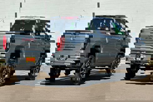 New 2026 GMC Sierra 1500 AT4 w/ Technology Package image 5