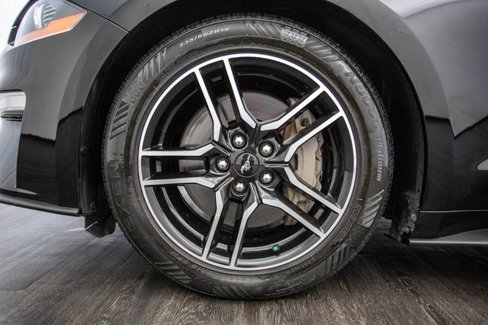 Used 2018 Ford Mustang Premium w/ Ecoboost Performance Package image 41