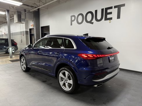 Used 2025 Audi Q5 Premium Plus w/ Premium Plus image 6