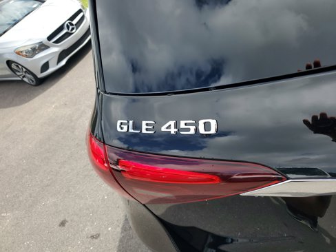 New 2026 Mercedes-Benz GLE 450 4MATIC image 6