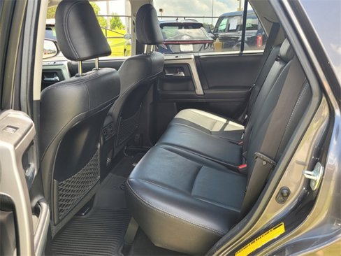 Used 2021 Toyota 4Runner Limited image 7