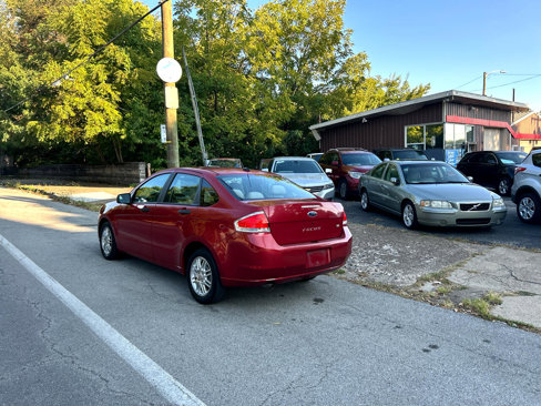 Used 2009 Ford Focus SE image 8