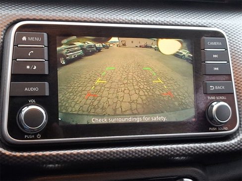 Used 2020 Nissan Kicks SV image 18