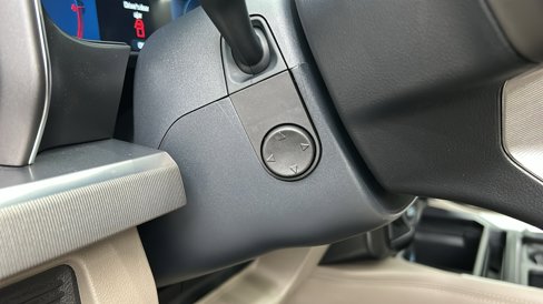 Used 2025 Ford F450 Platinum w/ Platinum Plus Package image 31