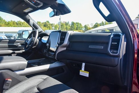 New 2026 RAM 1500 4x4 Crew Cab image 10