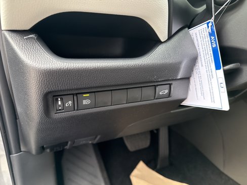 New 2025 Toyota RAV4 XLE image 16