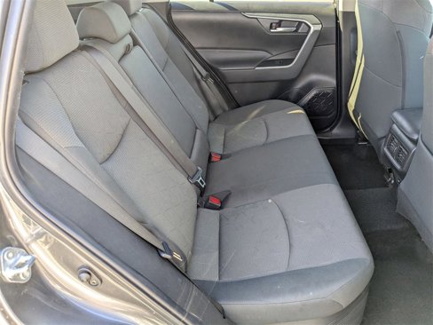Used 2024 Toyota RAV4 XLE image 31