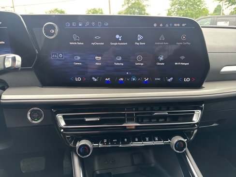 New 2025 Chevrolet Traverse LT image 35