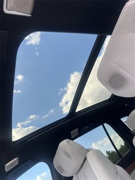 Certified 2026 Cadillac Vistiq Sport image 19