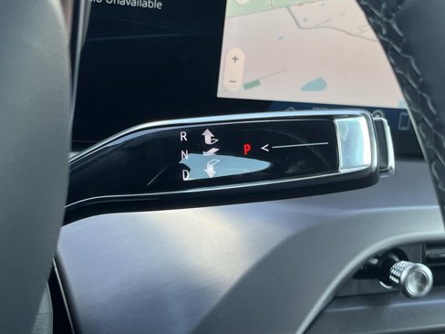 New 2026 Cadillac Vistiq Sport image 31
