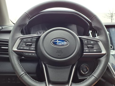 Used 2025 Subaru Outback Premium w/ Popular Package #1A image 8
