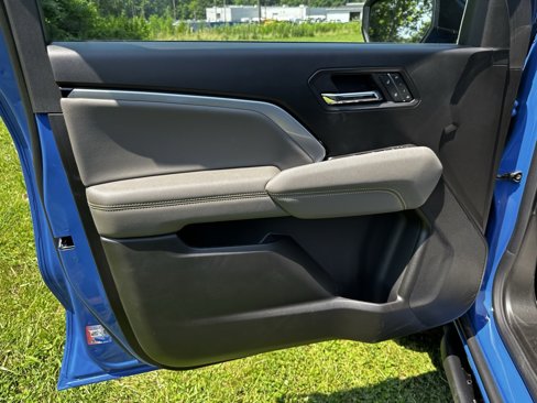 New 2025 Chevrolet Colorado ZR2 image 7