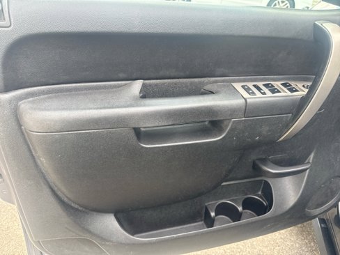 Used 2011 Chevrolet Silverado 1500 LT image 11