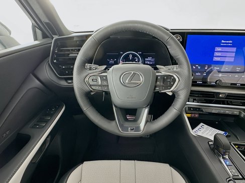 New 2025 Lexus TX 500h AWD image 11