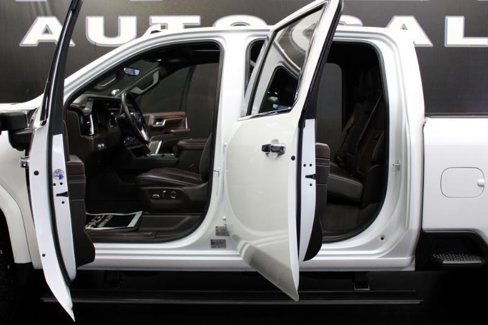 Used 2024 GMC Sierra 2500 Denali w/ Denali Reserve Package image 19
