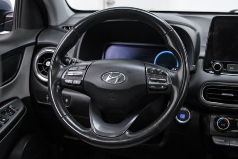 Used 2022 Hyundai Kona Limited image 14