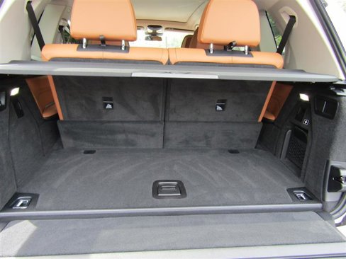 Used 2024 BMW X7 xDrive40i w/ Premium Package image 56