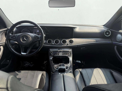 Used 2017 Mercedes-Benz E 300 4MATIC image 14