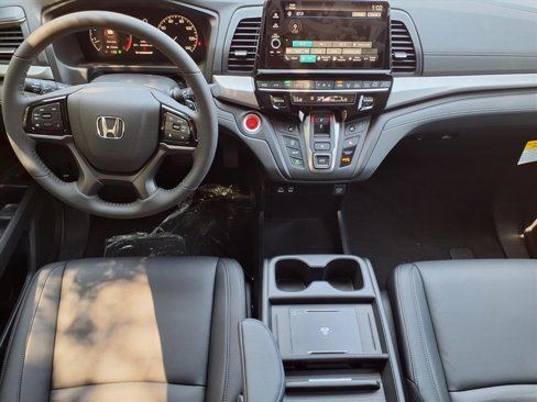 New 2026 Honda Odyssey EX-L image 3