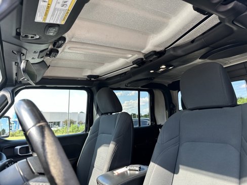 Used 2021 Jeep Gladiator Sport image 14