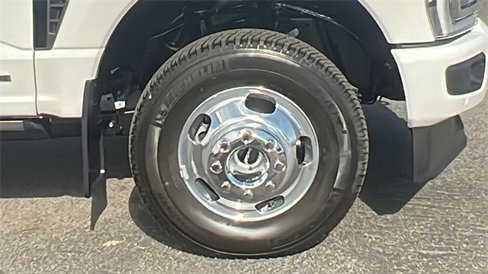 New 2025 Ford F350 Platinum image 10