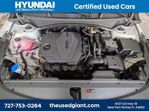 Used 2025 Kia Sportage EX image 14