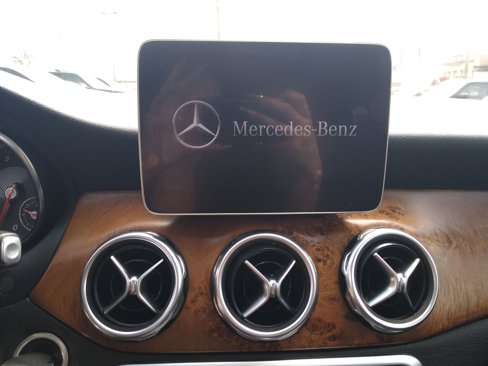Used 2019 Mercedes-Benz GLA 250 4MATIC image 12