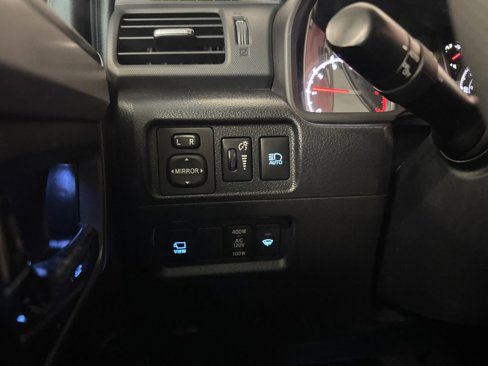 Used 2022 Toyota 4Runner Limited image 17
