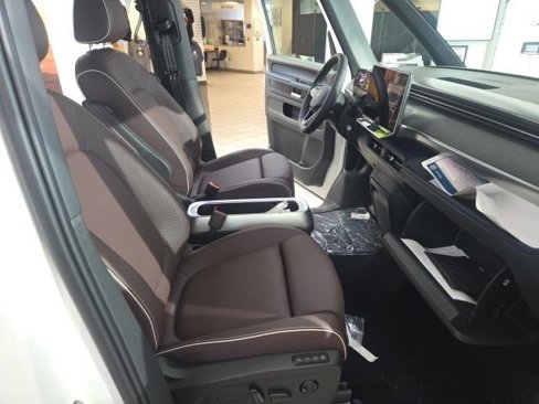 New 2025 Volkswagen ID. Buzz Pro S image 12