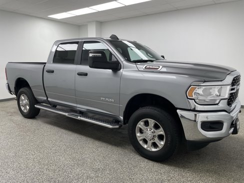 Used 2024 RAM 2500 Big Horn w/ Bed Utility Group image 10
