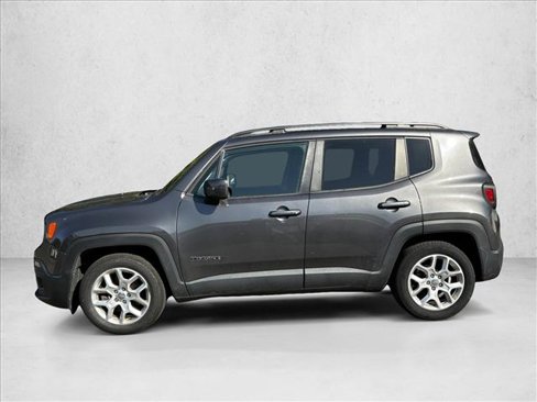 Used 2018 Jeep Renegade Latitude image 8