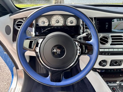 Used 2020 Rolls-Royce Wraith image 15