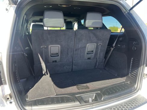 Used 2023 Dodge Durango GT image 9