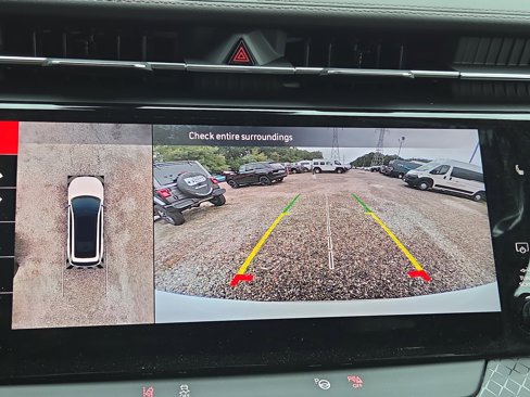 New 2025 Jeep Wagoneer Limited image 9