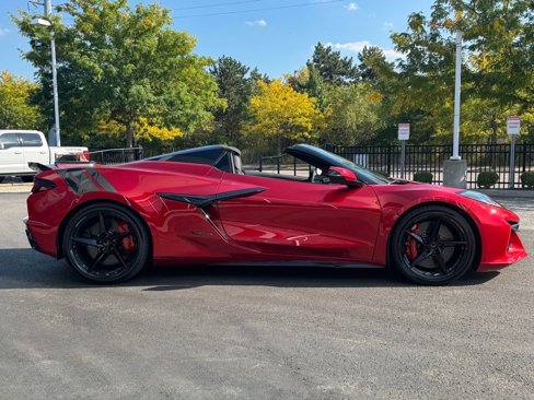 Used 2025 Chevrolet Corvette E-Ray w/ Stealth Interior Trim Package image 9