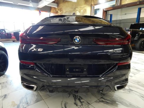 Used 2025 BMW X6 xDrive40i image 6