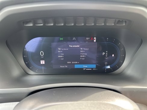 Certified 2025 Volvo XC90 B5 Core image 25