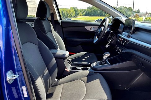 Used 2023 Kia Forte LXS image 22