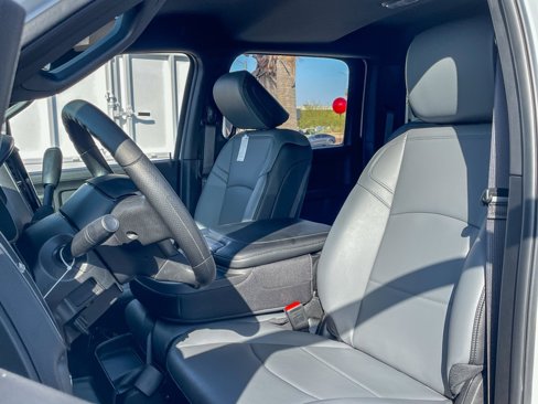 New 2025 RAM 2500 Tradesman w/ Chrome Appearance Group image 16