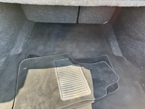 Used 2018 Dodge Charger R/T image 11