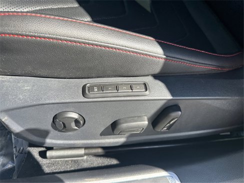 Used 2021 Volkswagen Jetta GLI Autobahn image 25