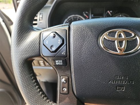 Used 2024 Toyota 4Runner TRD Off-Road image 23